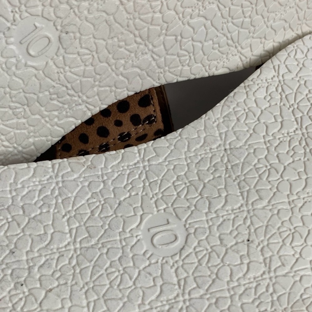 Universal Thread Natalie Leopard Print Sandals Easy Closure Comfort Size 10 NEW - Picture 14 of 14